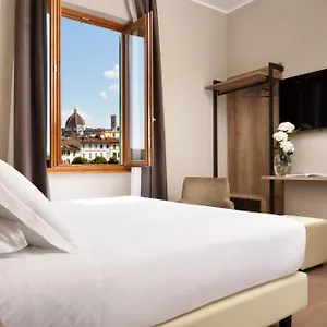 3* Hotel Essence